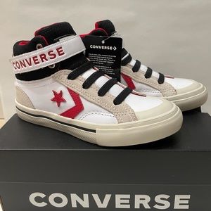 Converse *kids high top sneakers NWT